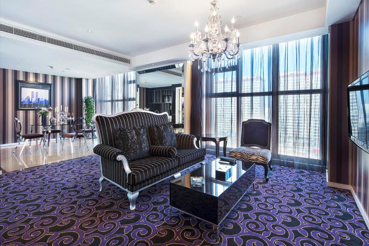 Christian'S Hotel Luoyang Лоян Экстерьер фото