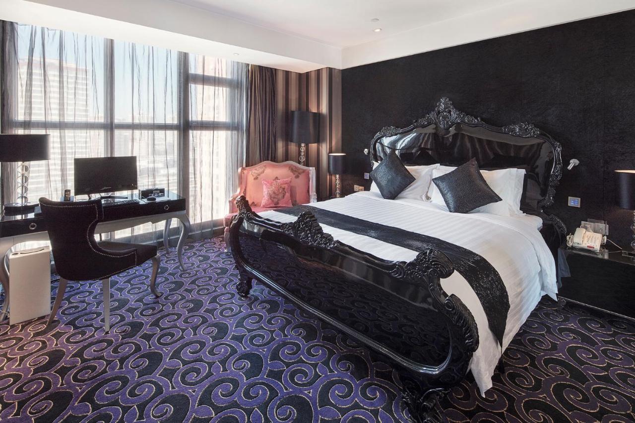 Christian'S Hotel Luoyang Лоян Экстерьер фото