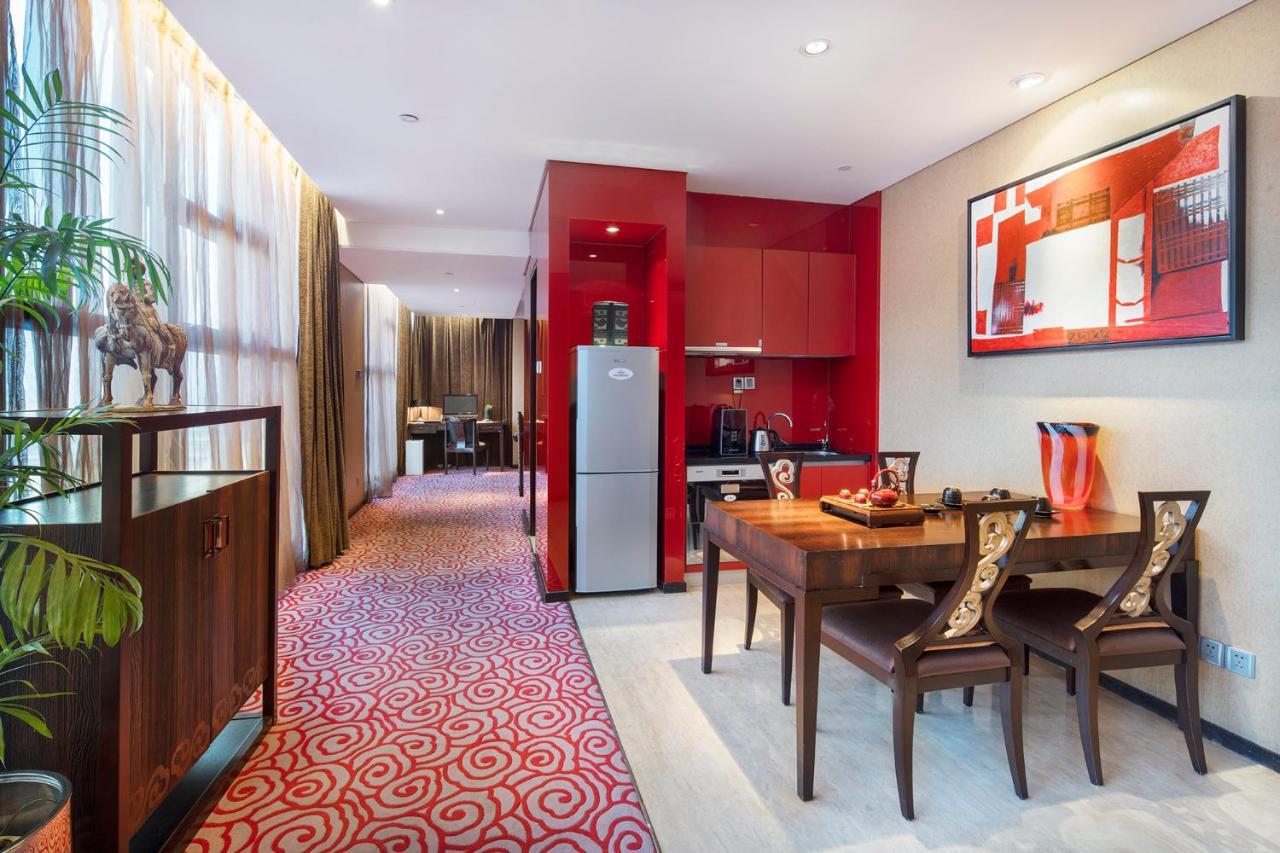 Christian'S Hotel Luoyang Лоян Экстерьер фото